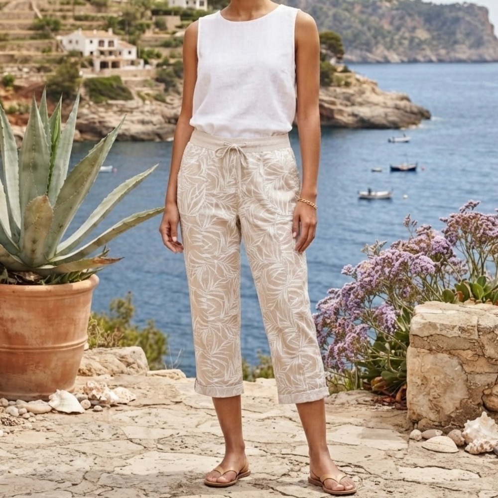 Palm Rio Womens 1X Tropical Palm‎ Leaf Print Cropped Capri Pants Beige White